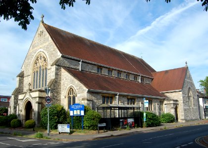 All Saints Church, Derby Road, Eastleigh (June 2019) (4)