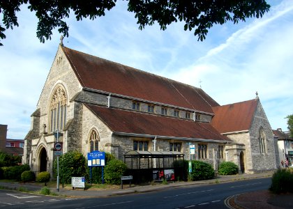 All Saints Church, Derby Road, Eastleigh (June 2019) (6)