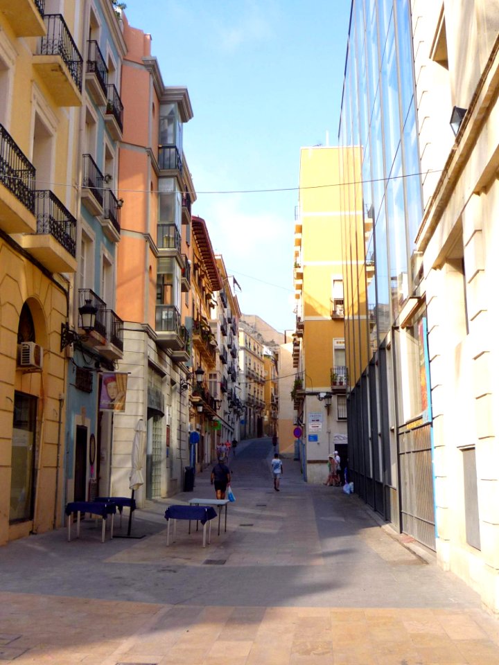 Alicante - Calle Gravina