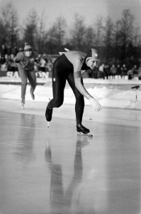 Alie Boorsma in actie tijdens de 1000 meter, Bestanddeelnr 931-2701