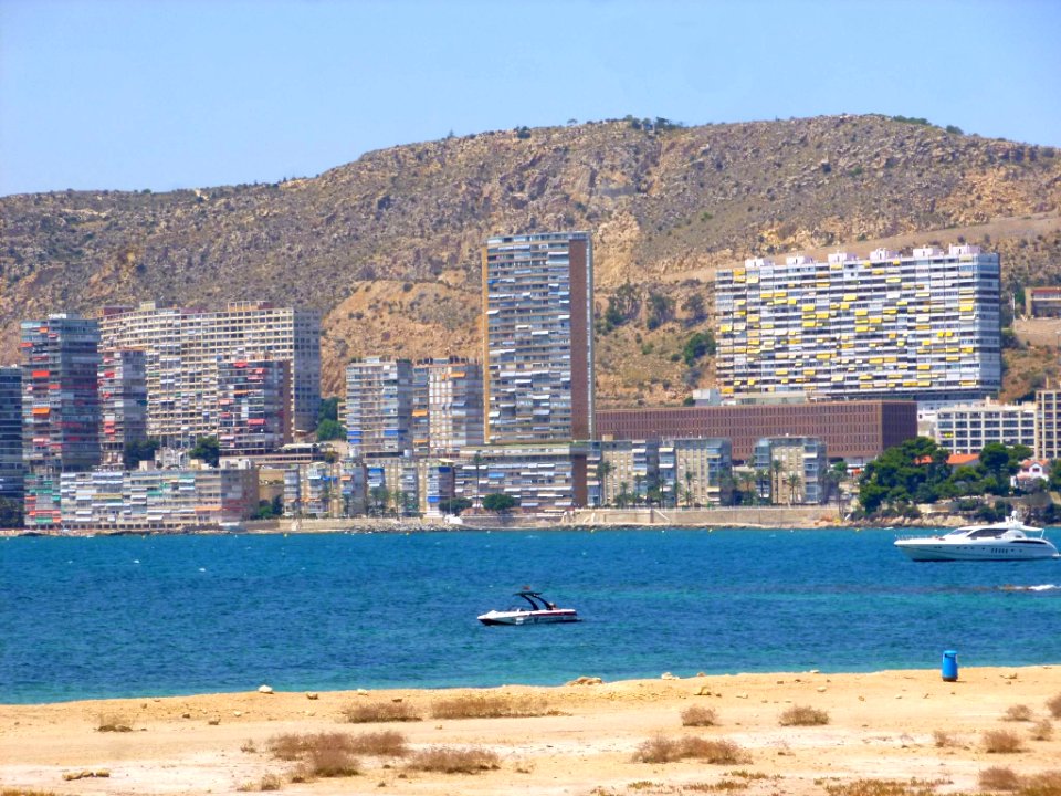 Alicante - Vista de la Albufereta desde el Cabo de las Huertas