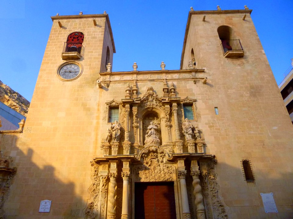 Alicante - Basílica de Santa María 10