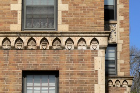 Alhambra Apts (Sioux City) S wall ornament 2