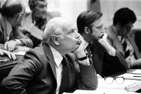 Algemene beschouwingen Tweede Kamer PvdA-fractieleider Den Uyl en PvdA-lid Dol, Bestanddeelnr 929-9447