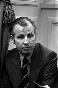 Algemene beschouwingen Tweede Kamer 6, 7 staatssecretaris Klaas de Jong, 8, 9 staat, Bestanddeelnr 928-1940