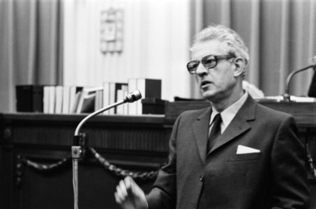 Algemene Beschouwingen Tweede Kamer Marcus Bakker aan het woord, kop, Bestanddeelnr 928-8308
