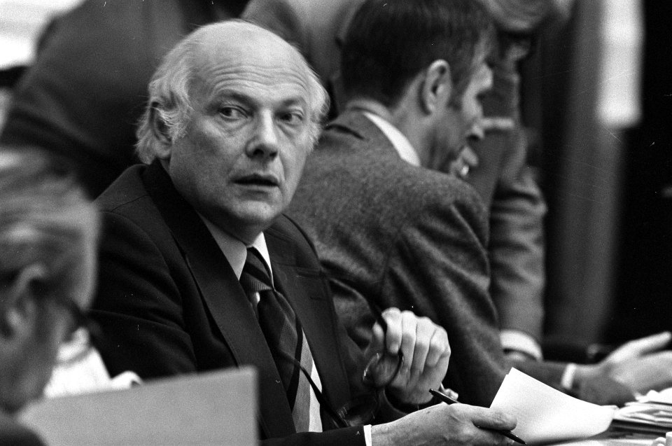 Algemene beschouwingen Tweede Kamer premier Den Uyl in de Kamer (kop), Bestanddeelnr 928-1959