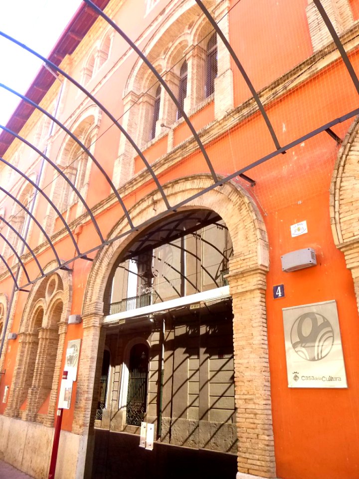 Alcira - Casa de la Cultura (Escoles Pies) 1