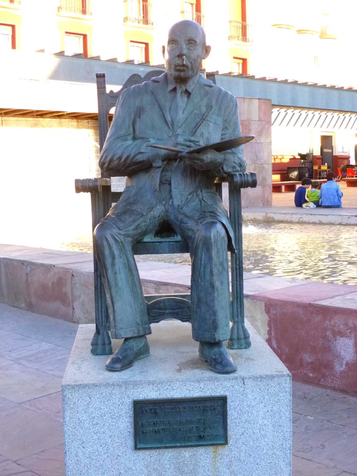 Alcázar de San Juan - Esculturas y monumentos 12