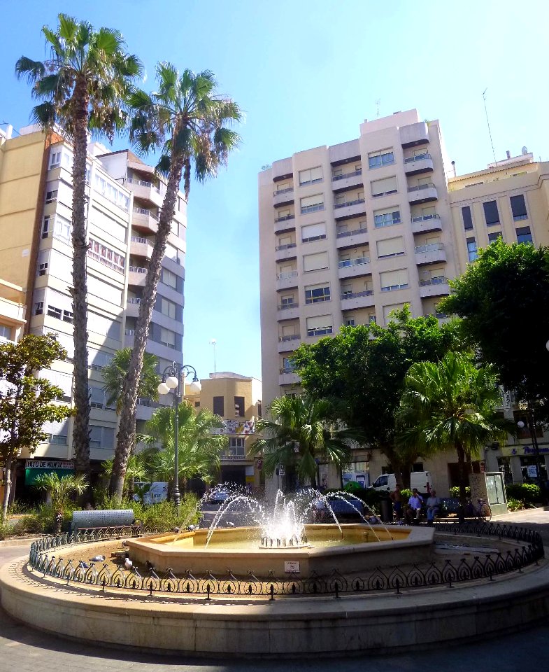 Alcira - Plaça Major 18