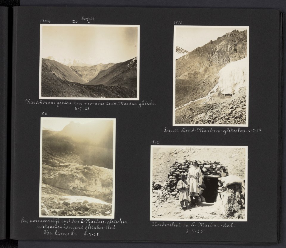 Albumblad met vier fotos. Linksboven de Karakorum hoofdketen gezien vanaf de m, Bestanddeelnr 28 57