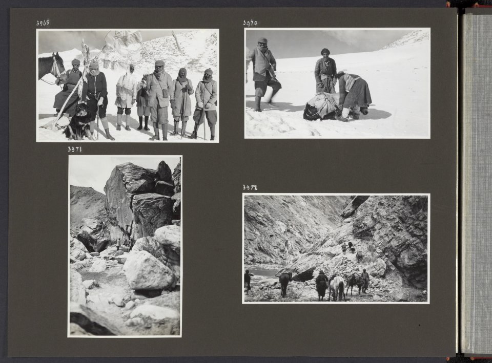 Albumblad met vier fotos. linksboven De expeditie op de Changpas. rechtsboven, Bestanddeelnr 38 20