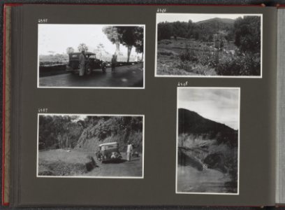 Albumblad met vier fotos. Linksboven de auto van Philips Visser met chauffeur…, Bestanddeelnr 40 30