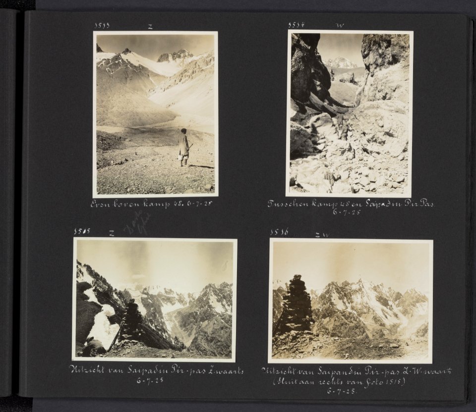 Albumblad met vier fotos. Linksboven uitzicht naar het zuiden genomen boven ka, Bestanddeelnr 28 59