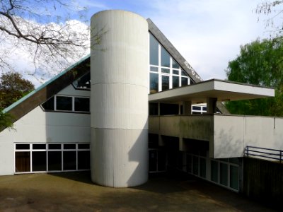Albert-Schweitzer-Kirche (Berlin-Reinickendorf) Front