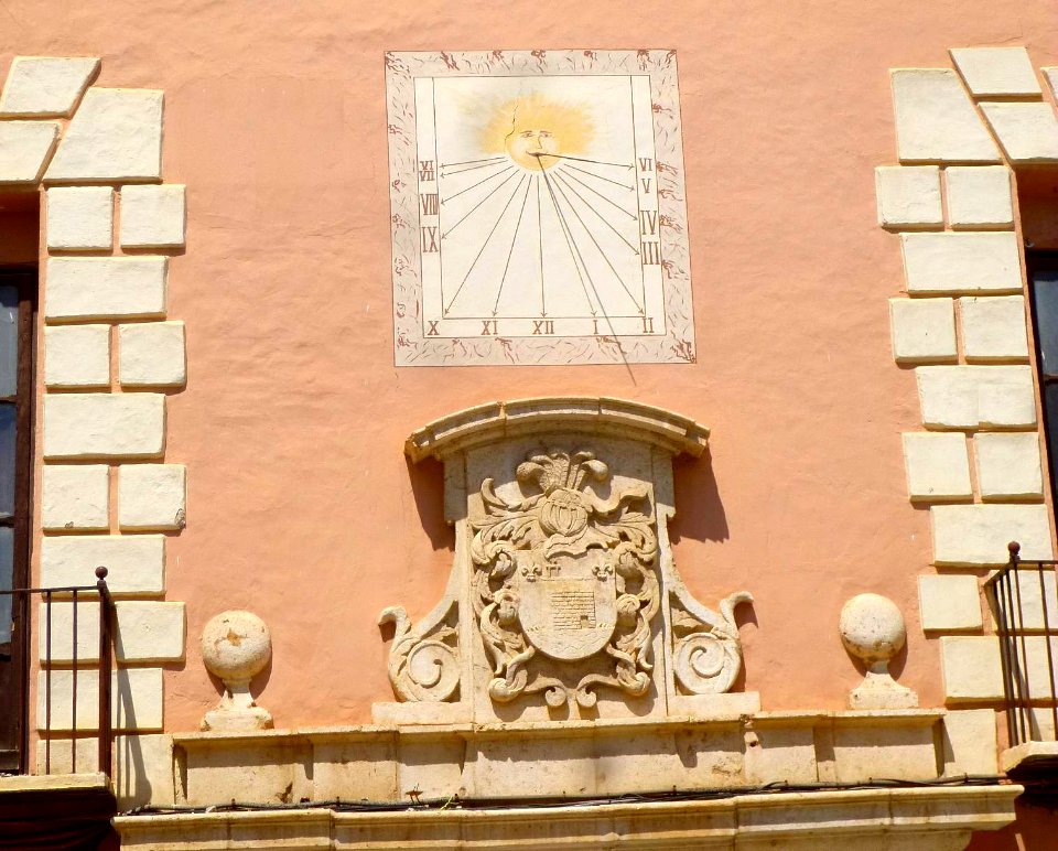 Alcira - Plaça Constitució, Palau de Casassús 2