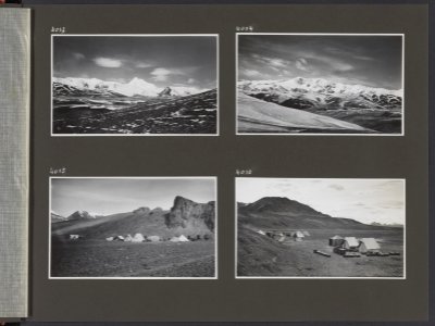Albumblad met vier fotos. linksboven Uitzicht op bergen van het Depsang-platea, Bestanddeelnr 38 31