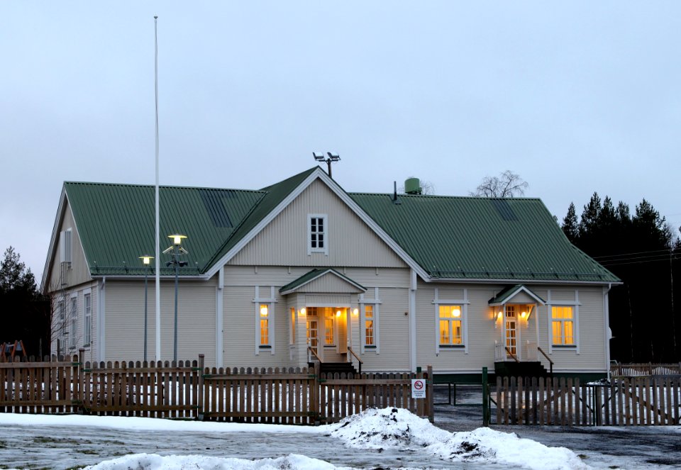 Alakylä School Oulu 20131230 02