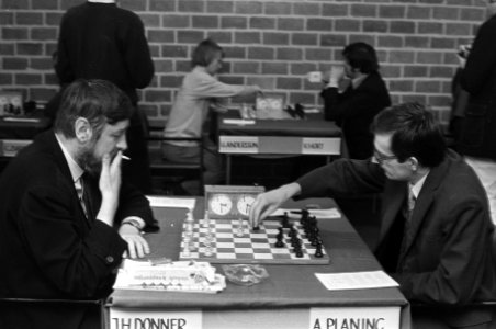 Albin Planinc vs. Jan Hein Donner at Wijk aan Zee 1973