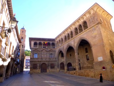 Alcañiz - Plaza de España, Lonja y Ayuntamiento 1
