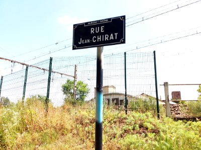 Albigny-sur-Saône - Rue Jean Chirat, plaque