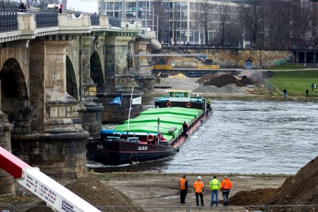 Albis havarie Albertbrücke Dresden (3)