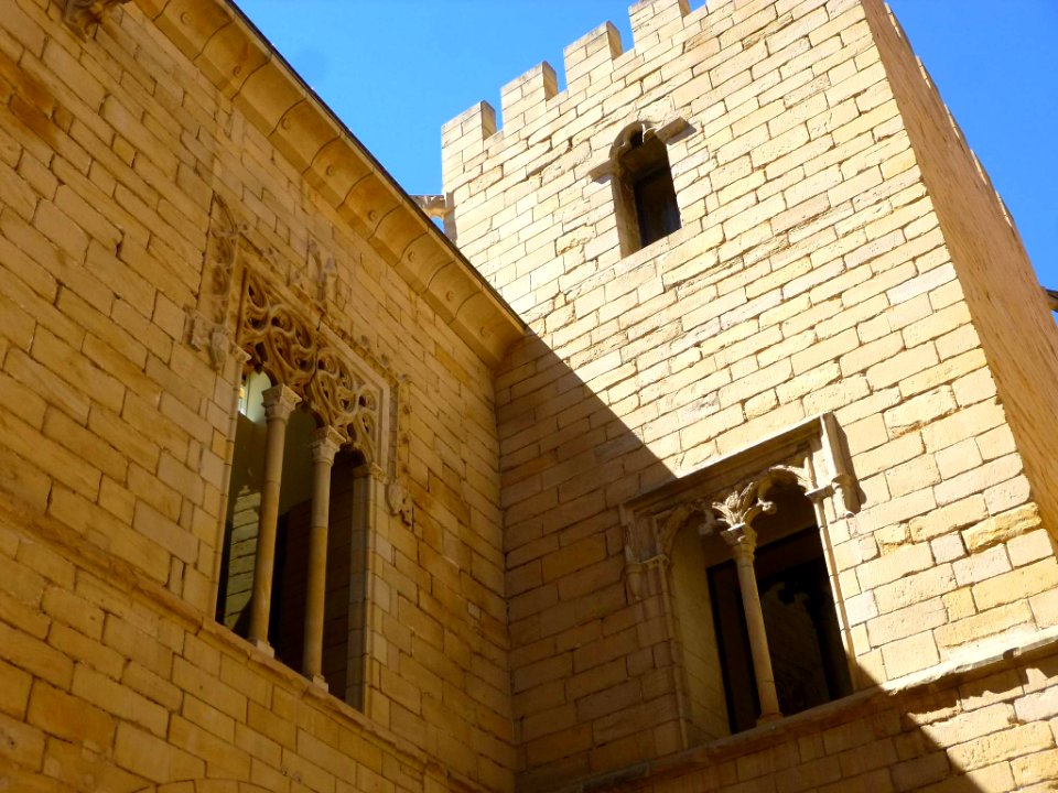 Alcañiz - Palacio Ardid (Biblioteca Pública, Archivo Municipal, e Instituto de Estudios Humanísticos) 6