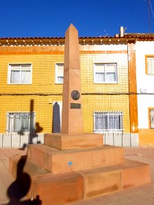 Alcázar de San Juan - Esculturas y monumentos 09