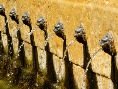 Alcañiz - Glorieta de don Telmo Lacasa, Fuente de los 72 caños 6