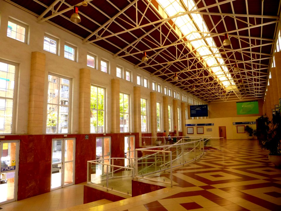 Alcoy - Estación de Autobuses 3