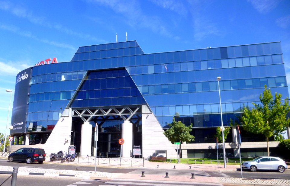 Alcobendas - La Moraleja, Parque Empresarial Arroyo de la Vega, Edificio Sauce