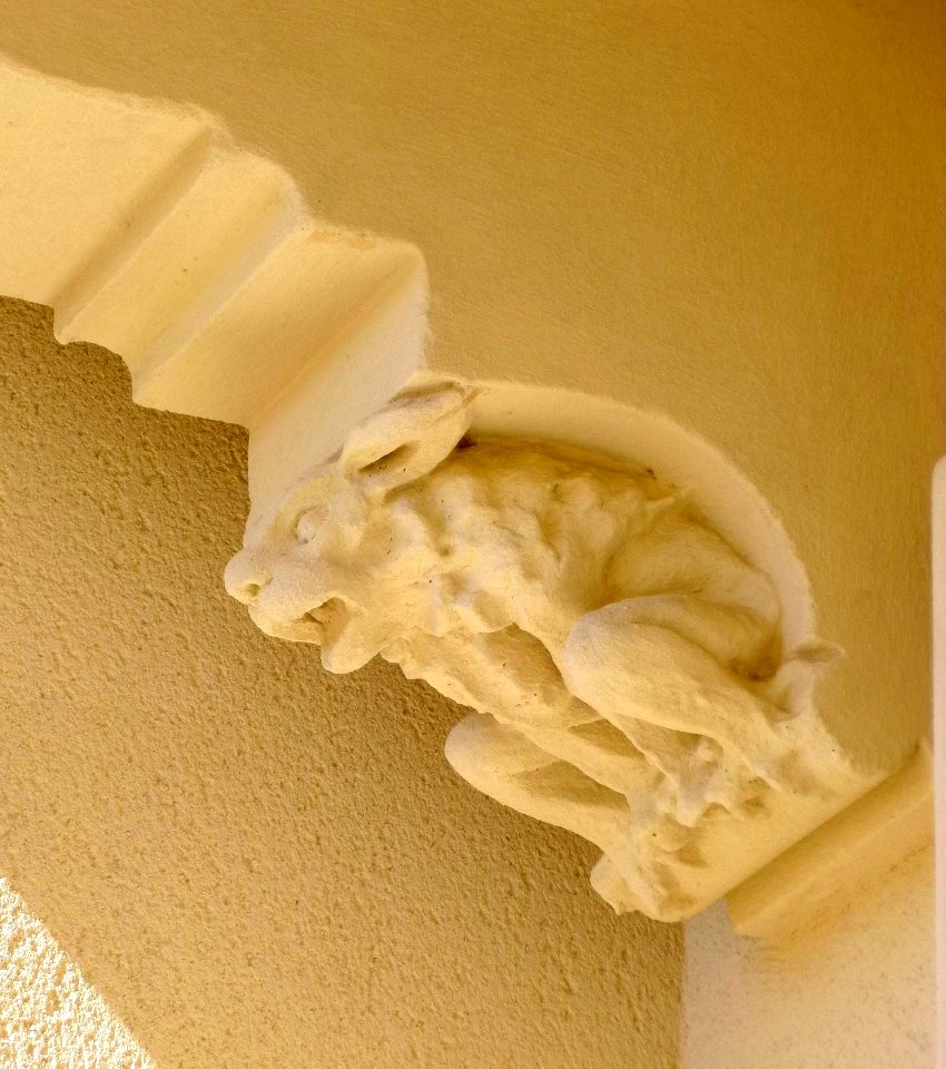 Alcorcón - Castillos de Valderas y Museo de Arte de Vidrio de Alcorcón (MAVA) 7
