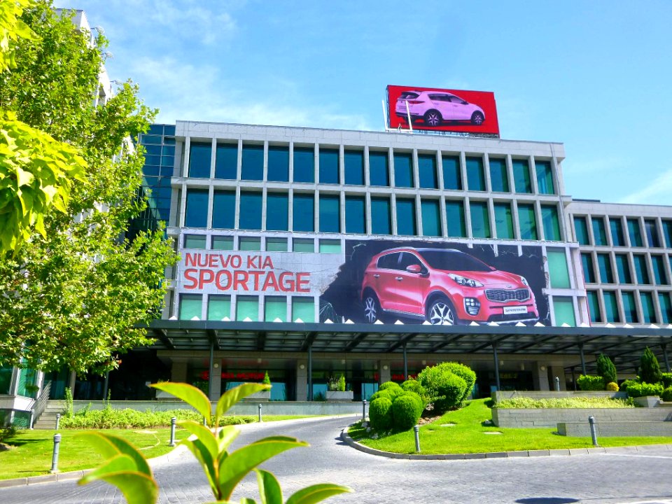 Alcobendas - La Moraleja, Parque Empresarial Arroyo de la Vega, Centro Empresarial Vega Norte (Kia Motors, Galp Energia, Oki Europe) 1