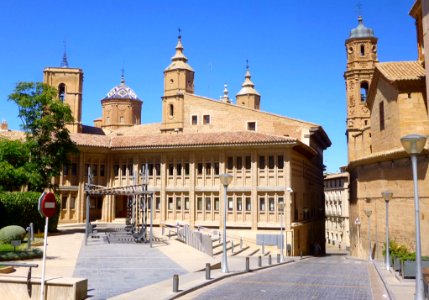 Alcañiz - Ex Colegiata de Santa María la Mayor y Colegio de los Escolapios