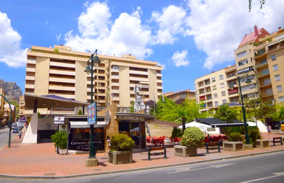 Alcoy - Plaça Centenari 4