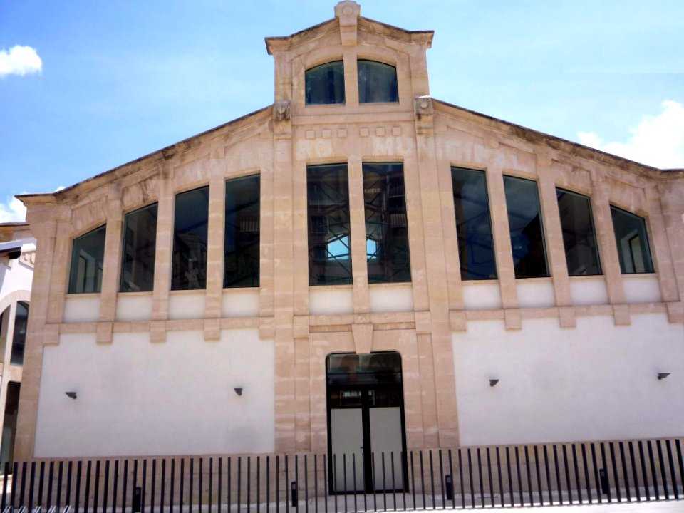 Alcoy - Complejo Deportivo Municipal 'Eduardo Latorre' (Antiguo Matadero) 2