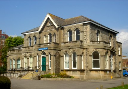Aldrington House, New Church Road, Hove (April 2009)
