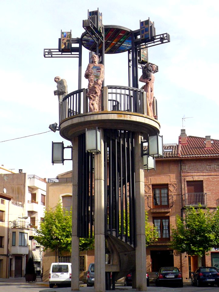 Aldeanueva de Ebro - Monumento de la Plaza de España 07