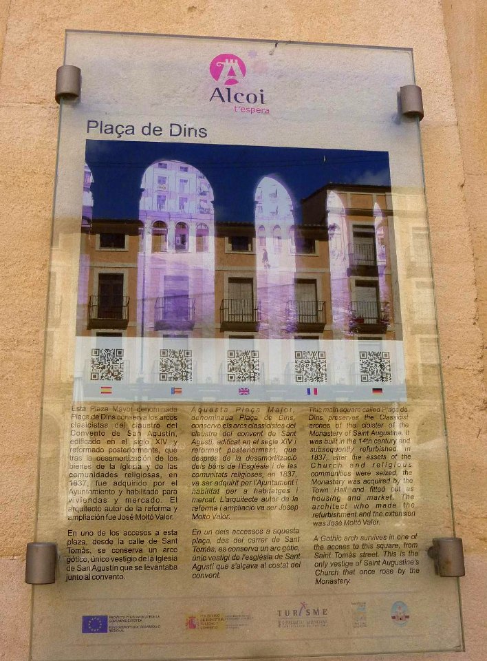 Alcoy - Plaça de Dins 04