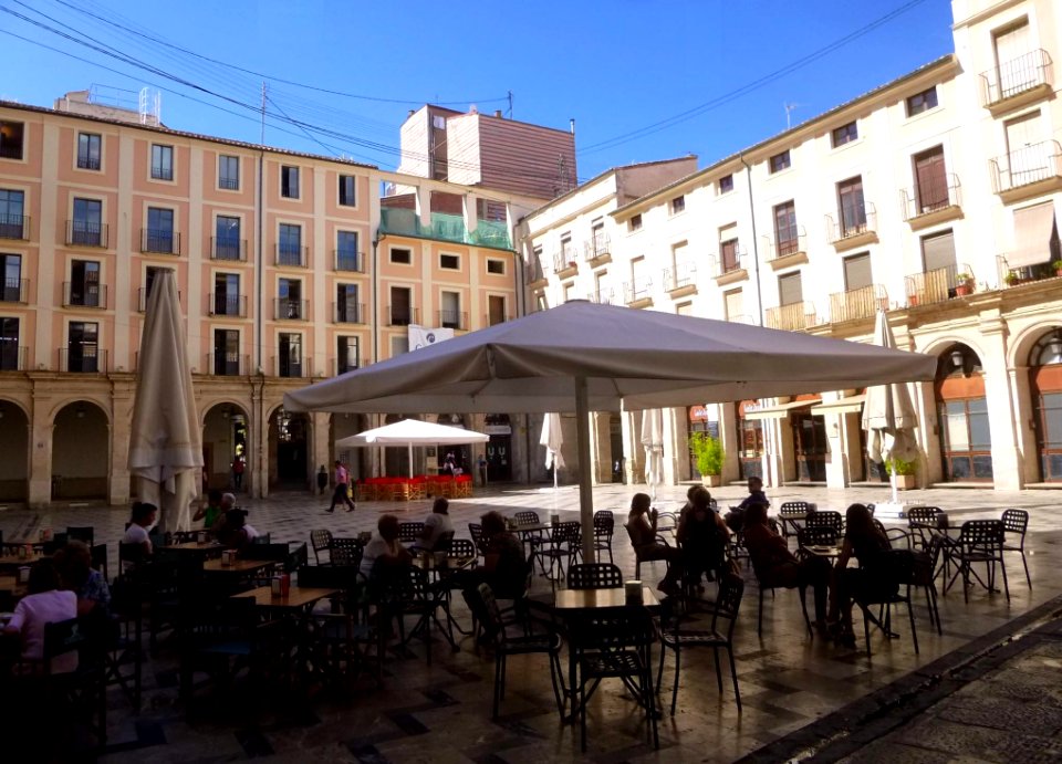 Alcoy - Plaça de Dins 02