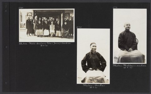 Albumblad met drie fotos. Linksboven het gezelschap op bezoek bij de Ambanen i, Bestanddeelnr 34 17