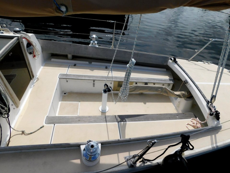 Alerion Express 28 sailboat Cogito 4728