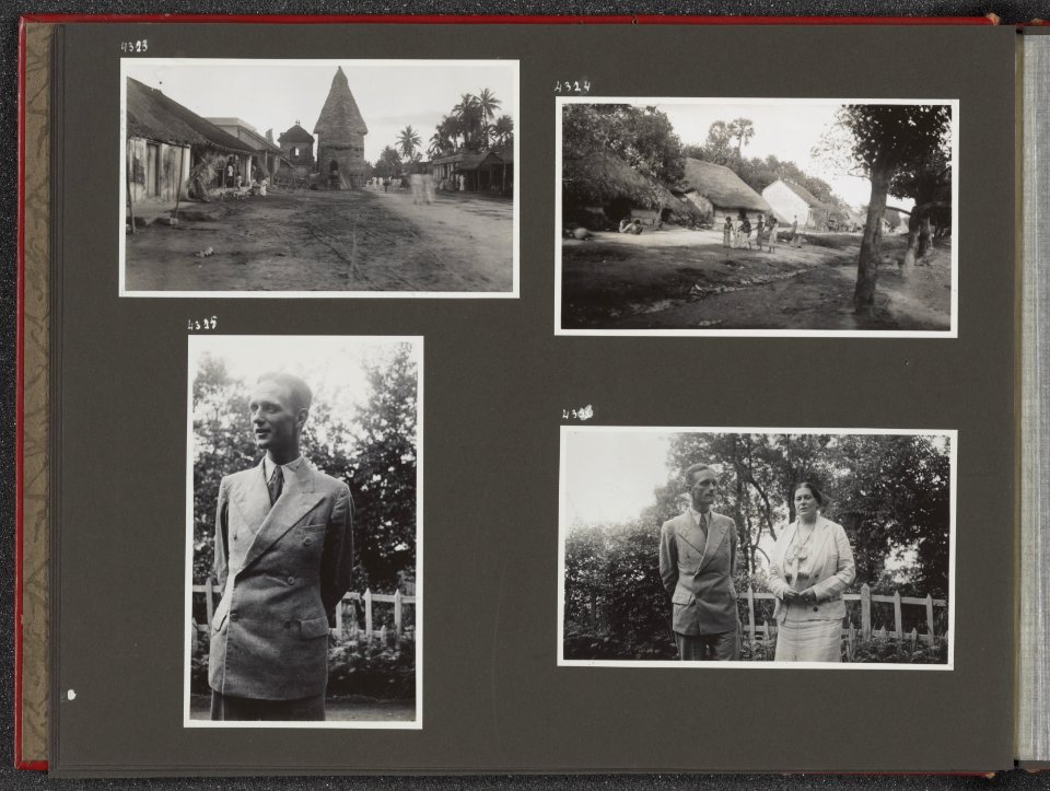Albumblad met vier fotos. Linksboven Indiaas dorpje met hoge toren. Rechtsbove, Bestanddeelnr 40 12