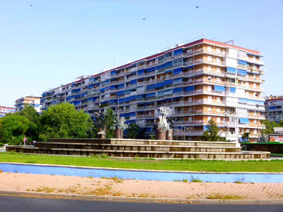 Alcorcón - esculturas, fuentes y rotondas 11