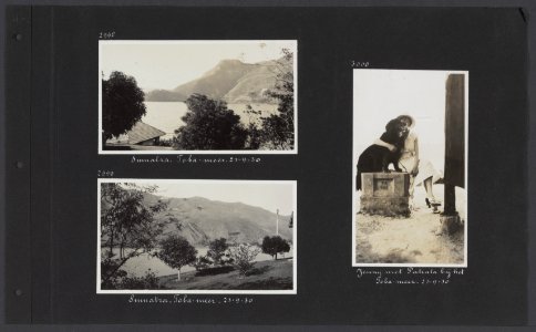 Albumblad met drie fotos. Linksboven en linksonder het Tobameer op Sumatra re, Bestanddeelnr 34 85