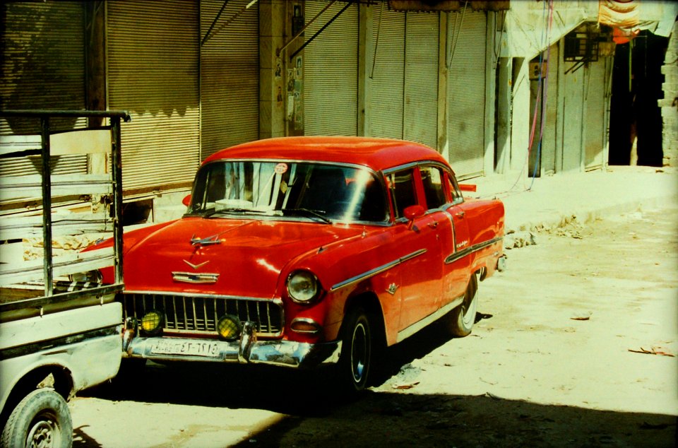 Aleppo Syria. Chevrolet Del Ray. Spielvogel Archiv