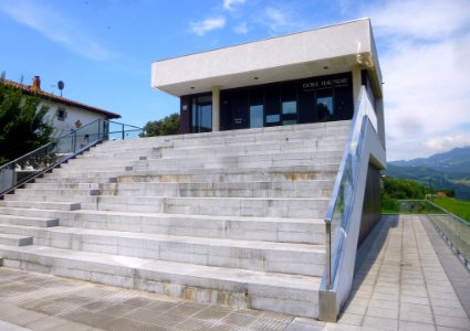 Altzo - Centro cultural Batzarremuño (Batzarremuño Kulturgunea) 15