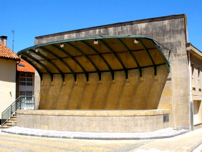 Alegria-Dulantzi, Herriko Plaza 3