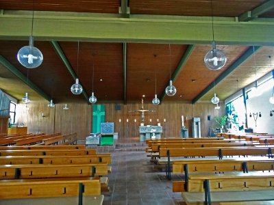 Altwarmbuechen Kirche Kreuz innen