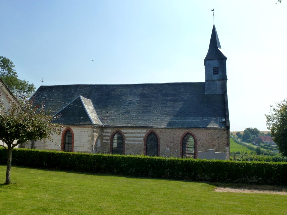 Alembon (Pas-de-Calais) église Saint-Pierre